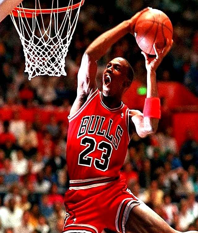 BC.Game与s1mple战胜Spirit Academy晋级季后赛半决赛