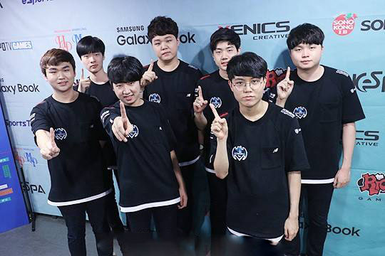 博主发布苹果15 Pro游玩《生化8》视频 全高清稳60帧